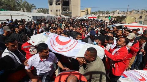 900 dan ortiq o‘q: Isroil harbiylari G‘azoda tibbiyot xodimlarini qirg‘inbarot qilgan