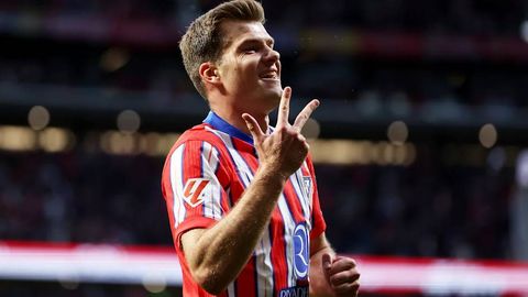 Aleksandr Syorlot tarixiy natija qayd etdi