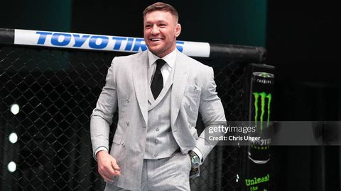 Афсонавий Макрегордан шонли қайтиш! Оқ уйда ўтадиган UFC турнирида Конорнинг рақиби ким бўлади?