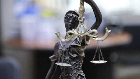 Сурияда жангарилар сафида бўлган хоразмлик оилага суд ҳукми ўқилди