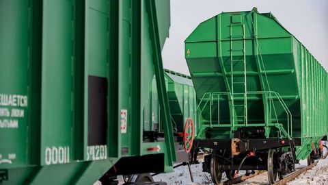 В Узбекистане направят $100 млн на увеличение производства грузовых вагонов