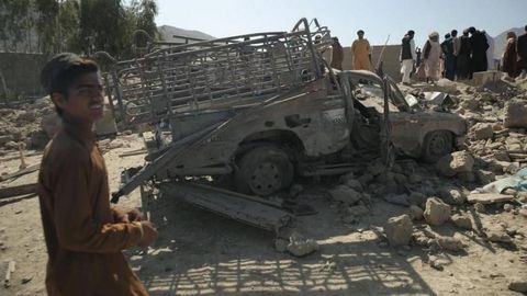 Покистон Афғонистонга очиқ уруш эълон қилди, Кобулга авиазарбалар берилди (видео)