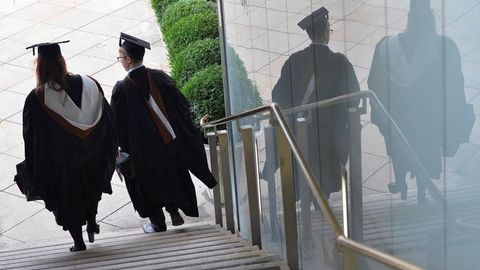 Топ 300 олийгоҳларга кирганларга 20 минг долларгача таълим кредити берилади