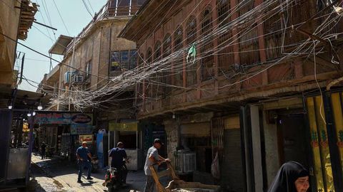 Ироқда электр таъминоти бутунлай узилди (видео)