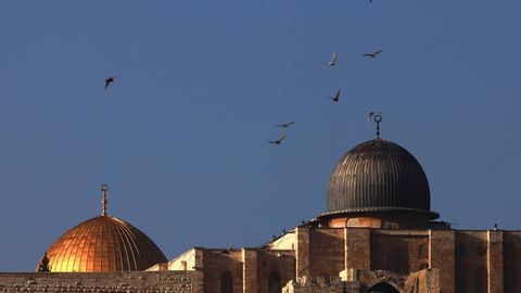 Isroil Al-Aqso masjidida juma namozini bekor qildi