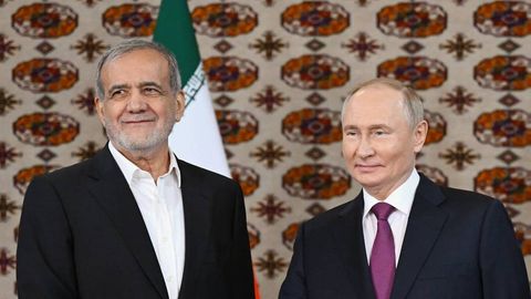 Путин Эрон президенти билан суҳбатлашди. Теҳрон АҚШ ва Исроил ҳужумлари фонида Россиядан ёрдам кутмоқда