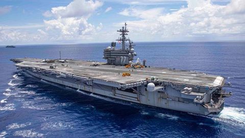 АҚШ Яқин Шарққа учинчи авиаташувчи кемасини юборади