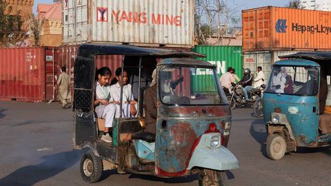 Мактаблар ёпилади: Покистонда энергия сарфини тежаш мақсадида қатъий чоралар кўрилди