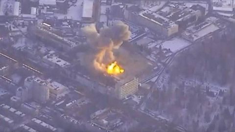 Украина Россиядаги заводга Storm Shadow ракеталарини учирди (видео)