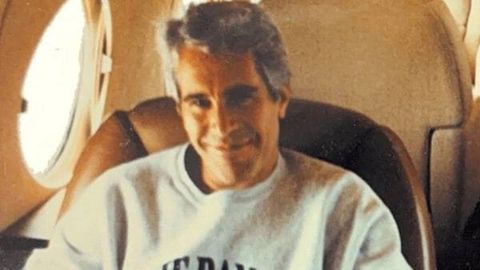 Эпштейн жабрланувчиларидан бири ундан фарзанд кўрган бўлиши мумкин  — DМ