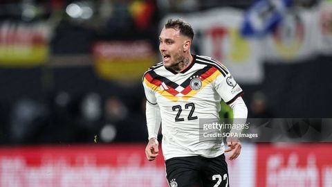 “Манчестер Юнайтед” Германия терма жамоаси ҳимоячисини сотиб олмоқчи — манба