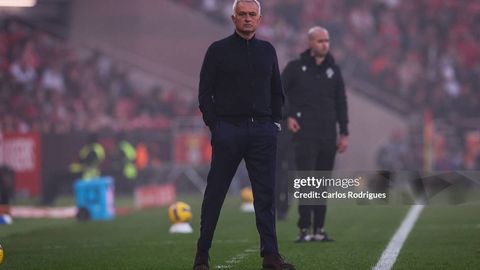 Моуриньо иккита ўйинга четлатилди: “Бенфика” қарор устидан апелляция беради