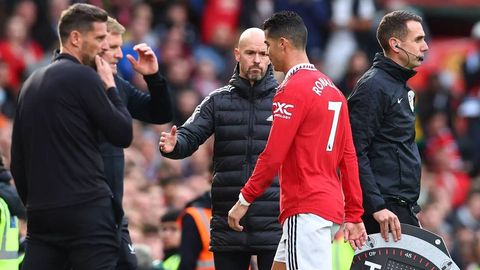 Ten Hag Ronaldu bilan mojaro uchun afsusda ekanini tan oldi — manba