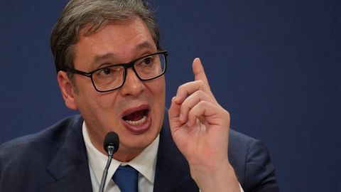 Вучич учта давлат Сербияга ҳужумга тайёрланётганини айтди