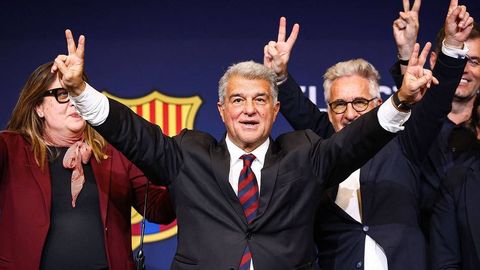 Лапорта “Барселона” президентлигига қайта сайланди (фото)