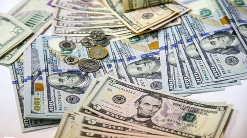 O‘zbekistonda dollar to‘rt kunlik pastlashdan so‘ng ko‘tariladi