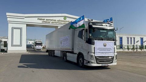 Узбекистан направил гуманитарную помощь Ирану