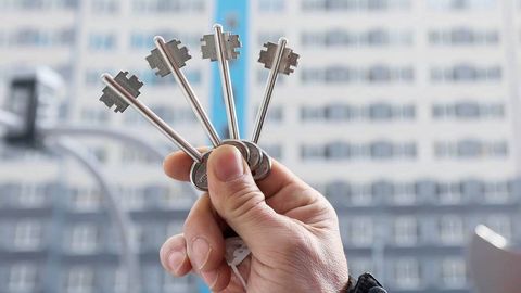 В Ташкенте задержали группу, продававшую чужие дома по поддельным документам