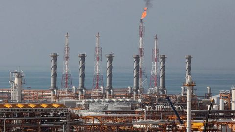 Isroil Eronning yirik gaz koniga zarba berdi, Tramp hujum kelishilmaganini aytdi