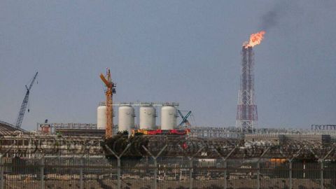 Eron Qatarning eng yirik Ras Laffan gaz inshootiga zarba berdi