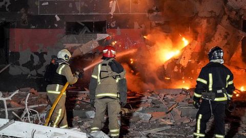 Rossiya Ukrainaga bir kecha-kunduzda qariyb mingta dron uchirdi (video)