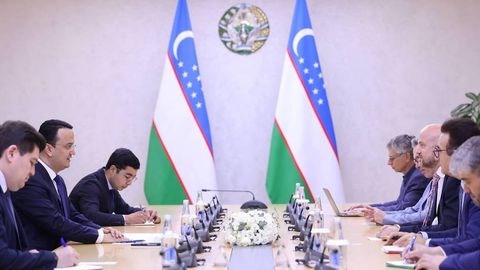 U.S. agricultural machinery manufacturer John Deere explores production facility in Uzbekistan