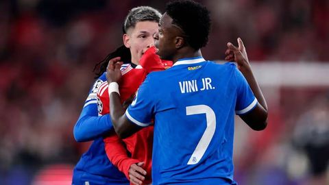 УЕФА “Бенфика”ни “Реал” билан ўйиндаги можаролар учун жазолади