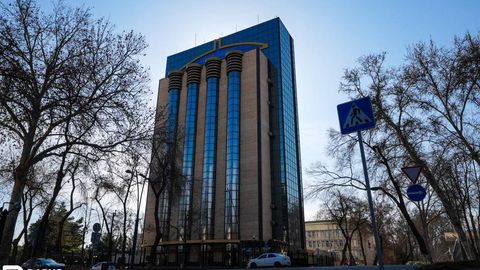 Центральный банк Узбекистана за месяц оштрафовал 11 банков