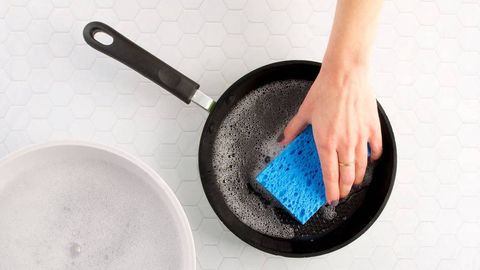 Хонадонимиздаги дарҳол қутулиш керак бўлган 5 та зарарли буюм