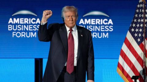 Трамп Ҳормуз бўғозини “Трамп бўғози” деб атади