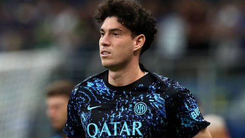 “Barselona” Bastoni transferi bo‘yicha muzokara boshladi — Romano