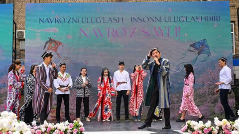 “Навоий 30”да Наврўз сайли — фоторепортаж