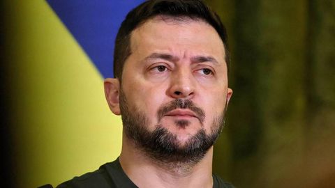 “Россияликлар тайёр бўлса” — Зеленский Украина ўт очишни тўлиқ тўхтатишга тайёрлигини айтди