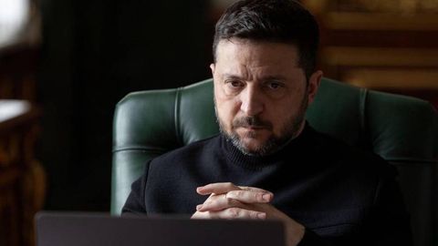 “Россия Донбассдан чиқишга икки ой муҳлат берди” — Зеленский