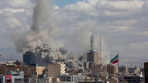 Эронга қарши уруш АҚШга кунига 2 млрд долларга тушмоқда