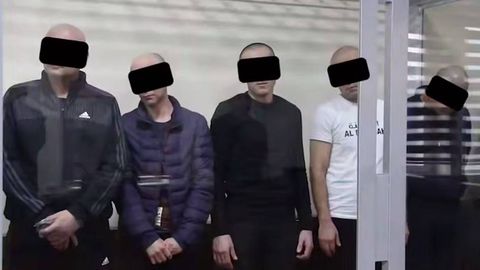 Farg‘onada narkotiklar ortidan 5 kishi 12 yildan 15 yilgacha qamaldi