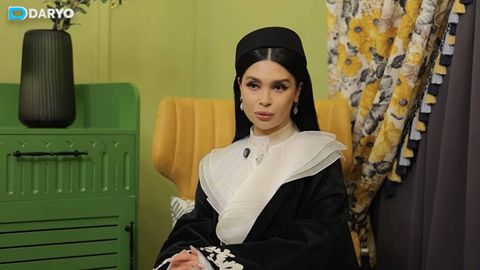 “Ўзимни қийнаганим учун касал бўлиб қолдим”. Раққоса Паризода мукофот кутиб ҳафсаласи пир бўлгани ҳамда қизларига отиладиган тошлар ҳақида 