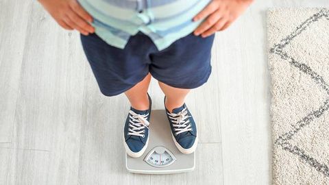 Почти 3 млн детей и подростков в Узбекистане страдают от лишнего веса