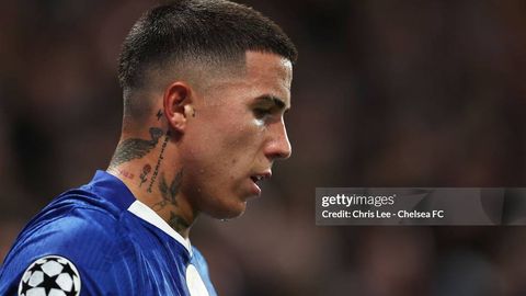 “Жамоанг олов ичида, Мадрид ҳақида гапиришни тўхтат” — Моуриньо Энцога маслаҳат берди