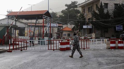 Isroil Livan va Suriya chegarasidagi punktga zarba berishdan voz kechdi