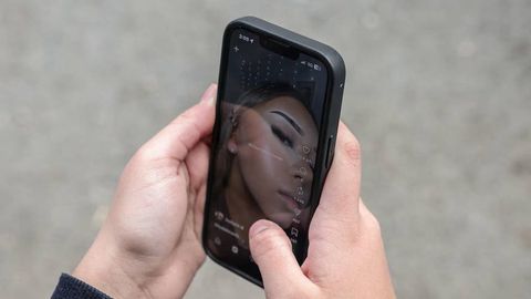 Греция 15 ёшдан кичикларга ижтимоий тармоқларни тақиқлайди