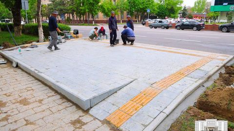 Тактильная плитка и удобства для колясок — у ГАБТ им. Навои появится комфортная остановка