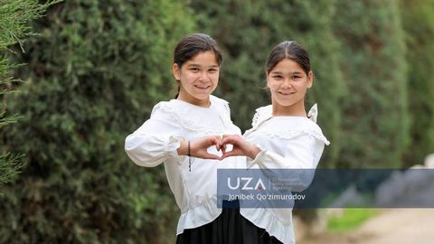 Как живут и учатся сиамские близнецы в Сурхандарье (фото)