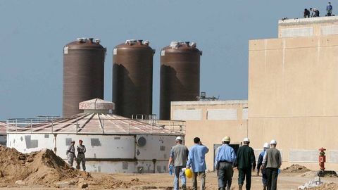 “Dushmanning orzulari o‘zi bilan go‘rga ketadi”. Eron uranni boyitishdan to‘xtamasligini e’lon qildi