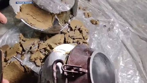 «Закладки» из казана — в Сурхандарье внутри афганских казанов нашли почти 200 кг гашиша