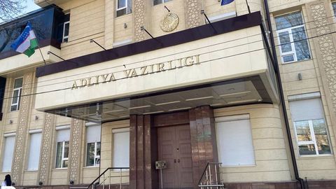 16 ming kishi koʻrgan: xonandalarni soliqqa tortish tizimiga oid qaror loyihasining muhokamasi yakunlandi