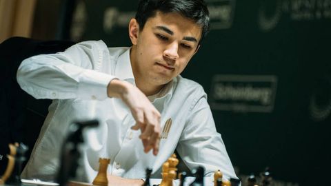 Номзодлар турнири. Жавоҳир Синдоров Каруана билан дуранг ўйнади ва чемпионликка янада яқинлашди