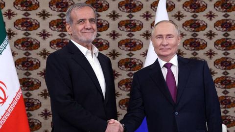 Putin va Pezeshkiyon Islomoboddagi AQSH–Eron muzokaralarini muhokama qildi