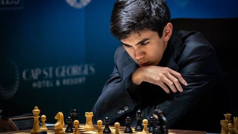 Nomzodlar turniri. Javohir Sindorov Nakamura bilan durang o‘ynadi. Girining mag‘lubiyati muddatidan avval g‘oliblikni taqdim etadi