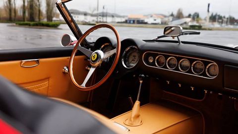 Dunyodagi eng qimmat Ferrari avtomobillaridan biri sotuvga qo‘yildi